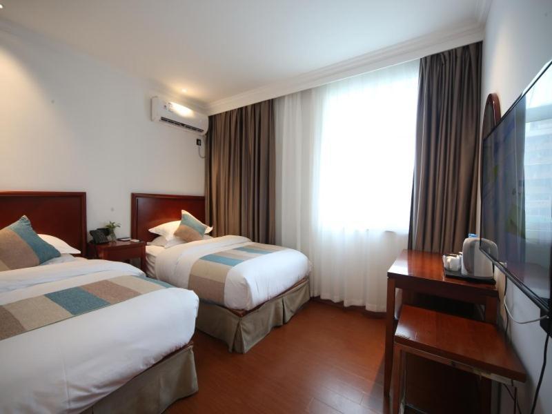 Greentree Inn Shanghai Zhongshan Hutai Hotel Екстер'єр фото