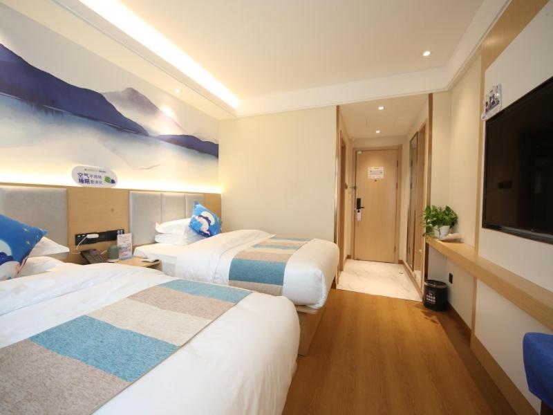 Greentree Inn Shanghai Zhongshan Hutai Hotel Екстер'єр фото