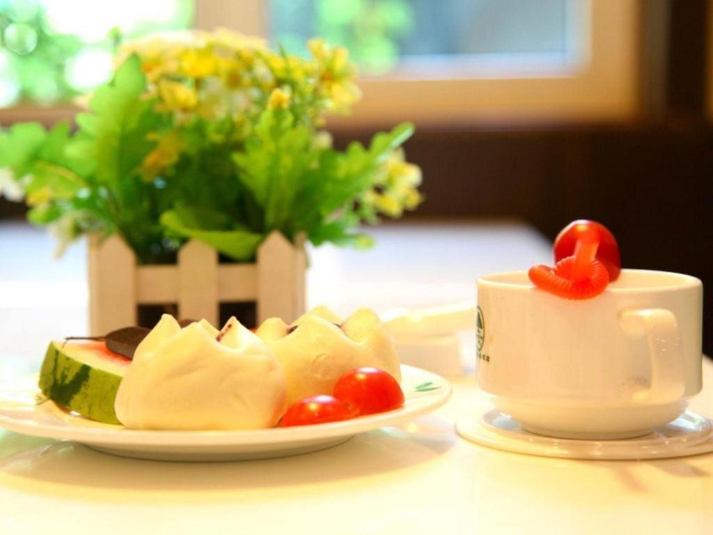 Greentree Inn Shanghai Zhongshan Hutai Hotel Екстер'єр фото