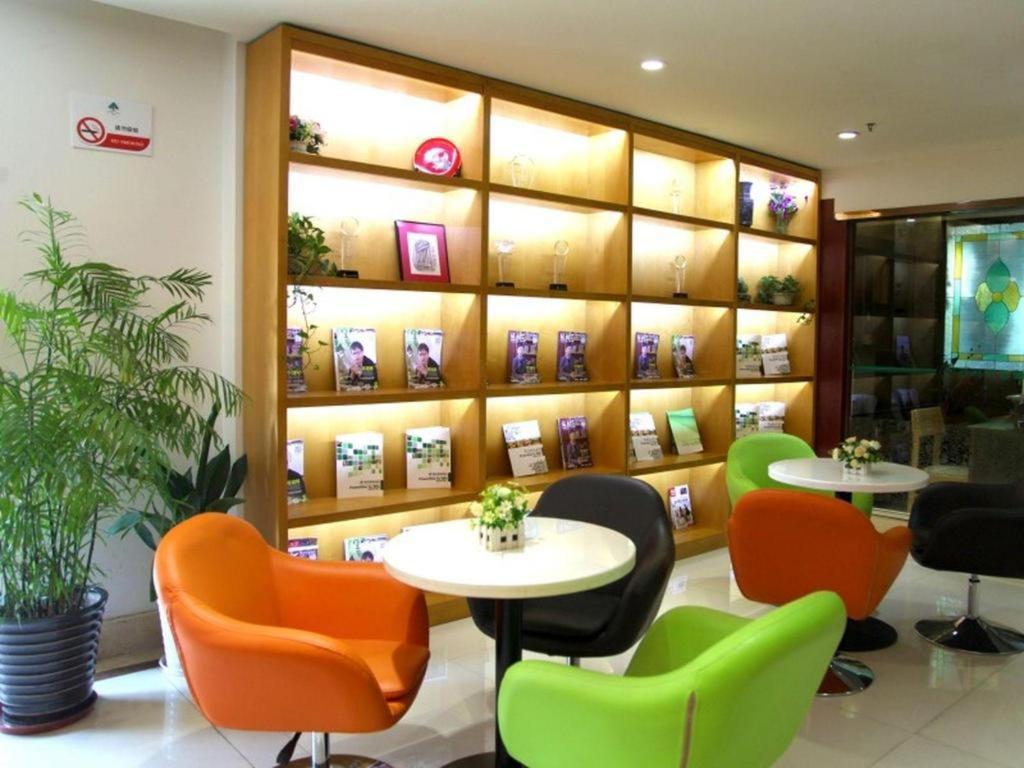 Greentree Inn Shanghai Zhongshan Hutai Hotel Екстер'єр фото