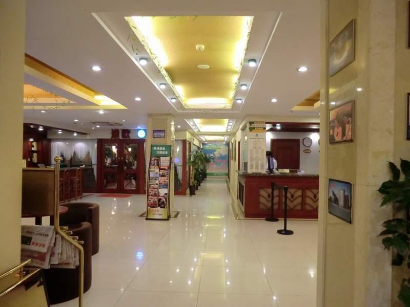 Greentree Inn Shanghai Zhongshan Hutai Hotel Екстер'єр фото
